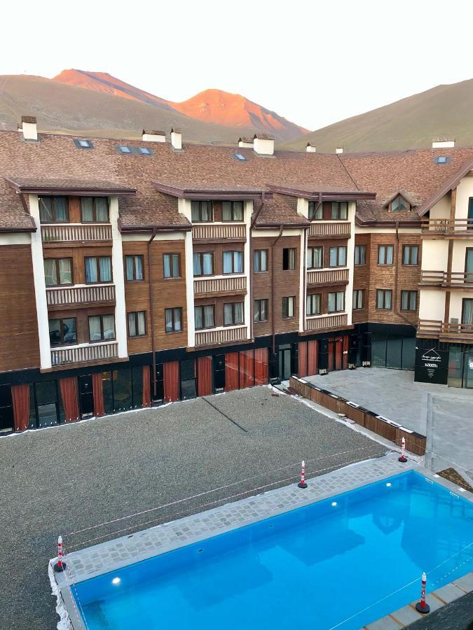 Gvc 2-Level Apt New Gudauri Block-4 Extérieur photo